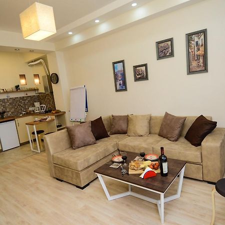 B-Lax Apartment Tbilisi Exterior photo
